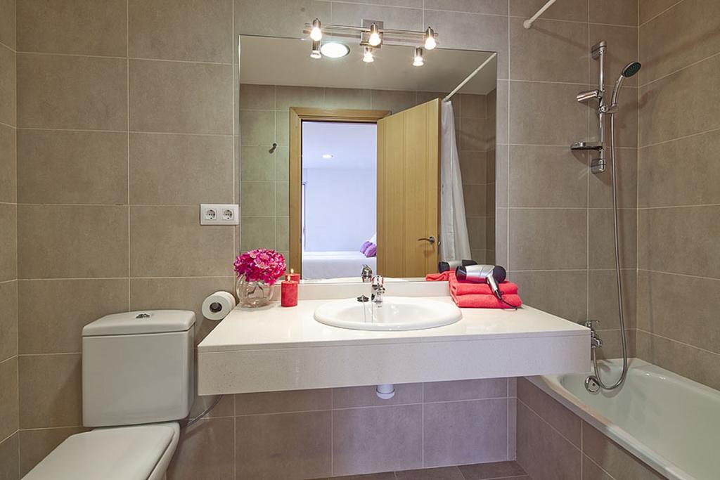Charmsuites Paralel Barcelone Chambre photo
