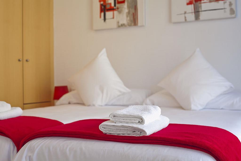 Charmsuites Paralel Barcelone Chambre photo
