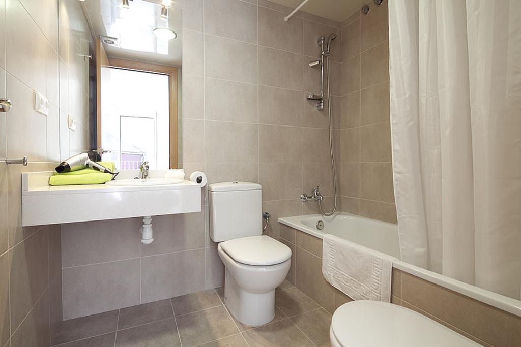 Charmsuites Paralel Barcelone Chambre photo