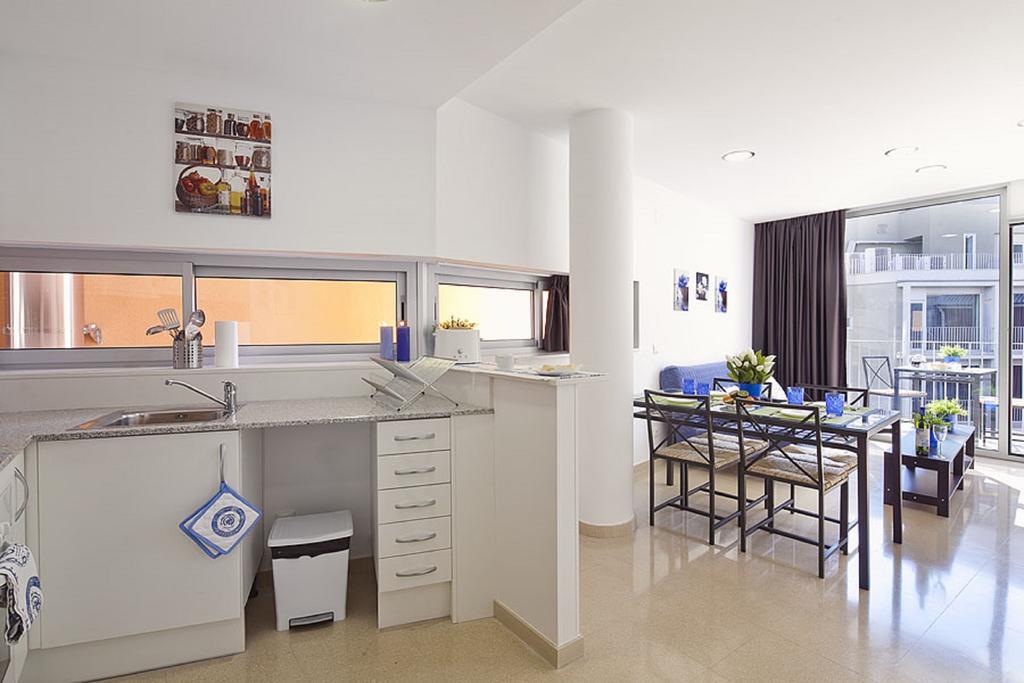 Charmsuites Paralel Barcelone Chambre photo